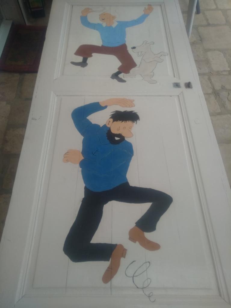 tintin capitaine sur porte (9)